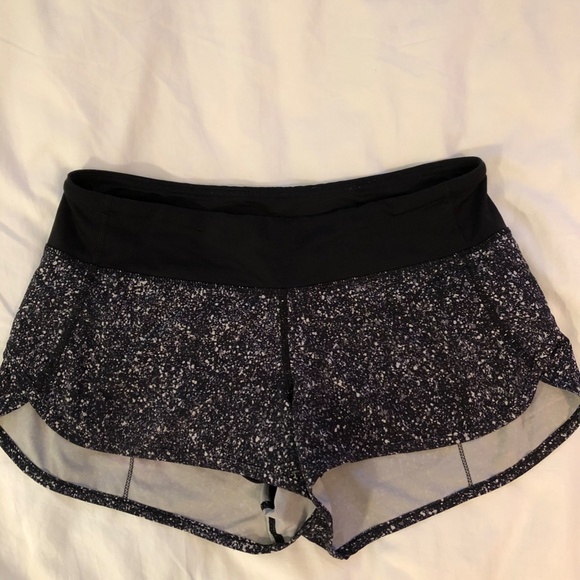 Lululemon Speed Up Short 2" - Picture 2 of 6